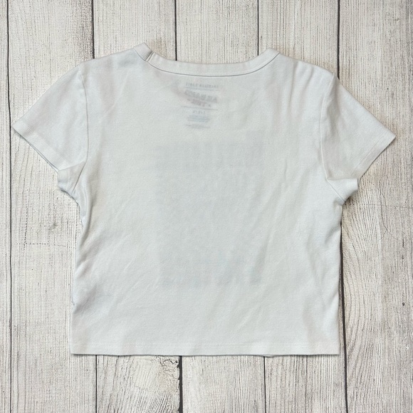 American Eagle White Rolling Stones Cropped Graphic Tee - Picture 2 of 2